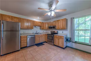 7169 Logan Dr, New Tripoli, PA 18066 - Photo 9