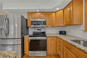 2634 Covington Ave, Bethlehem City, PA 18017 - Photo 17