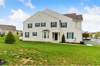 301 Redclover Lane, Allentown City, PA 18104 - Photo 3