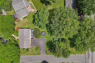 1411 Chippewa Dr, Upper Macungie Township, PA 18104 - Photo 49