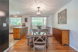 1411 Chippewa Dr, Upper Macungie Township, PA 18104 - Photo 11