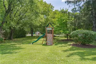 1411 Chippewa Dr, Upper Macungie Township, PA 18104 - Photo 43