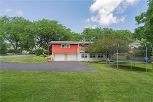 1411 Chippewa Dr, Upper Macungie Township, PA 18104 - Photo 41