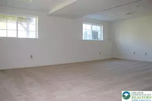 183 Redclover Ln, Upper Macungie Township, PA 18104 - Photo 23