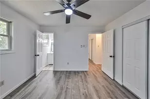 85 Caedman Dr, Penn Forrest, PA 18210 - Photo 29
