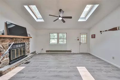 85 Caedman Drive, Penn Forrest, PA 18210 - Photo 3