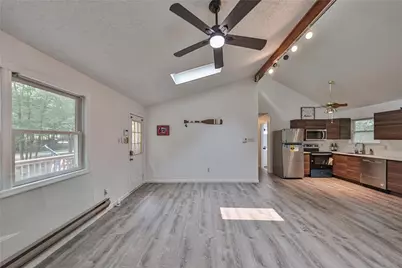 85 Caedman Drive, Penn Forrest, PA 18210 - Photo 5