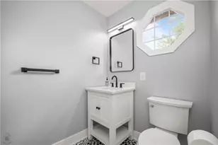 43 Olde Penn Dr, Easton, PA 18045 - Photo 11