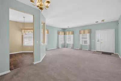 4690 Blue Grass Lane, Lower Macungie Township, PA 18062 - Photo 9
