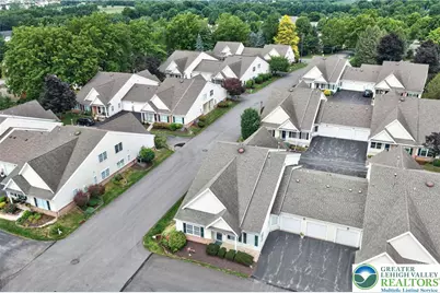 4690 Blue Grass Lane, Lower Macungie Township, PA 18062 - Photo 31