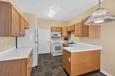 4690 Blue Grass Lane, Lower Macungie Township, PA 18062 - Photo 11