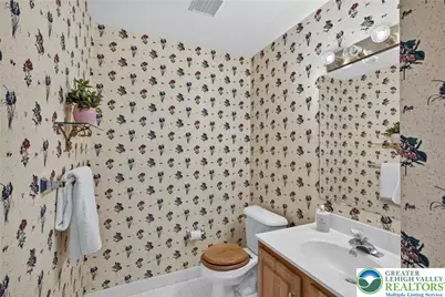 4690 Blue Grass Lane, Lower Macungie Township, PA 18062 - Photo 21