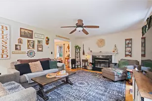 1306 N Rocky Mountain Dr, Chestnuthill Twp, PA 18330 - Photo 3