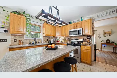 1306 N Rocky Mountain Drive, Chestnuthill Twp, PA 18330 - Photo 9