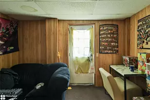 682 Hayes St, Bethlehem City, PA 18015 - Photo 7