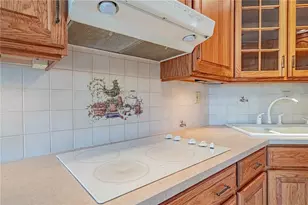 4165 E Texas Rd, Allentown City, PA 18103 - Photo 17