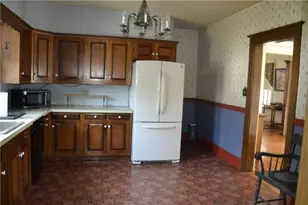 523 Main St, Bally, PA 19503 - Photo 15