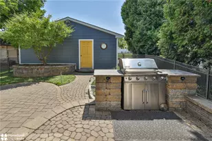 320 High St, Hellertown Boro, PA 18055 - Photo 27