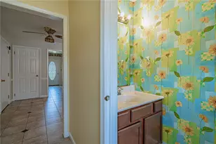 948 Brookside Rd, Lower Macungie Township, PA 18106 - Photo 25