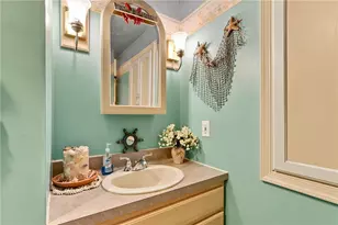 6609 Crown Ln, Upper Milford Township, PA 18092 - Photo 31