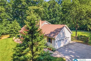 492 Arthurs Ct, Bushkill Twp, PA 18064 - Photo 51