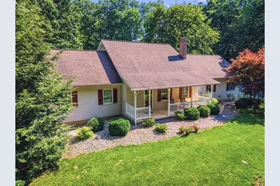 492 Arthurs Court, Bushkill Twp, PA 18064 - Photo 3