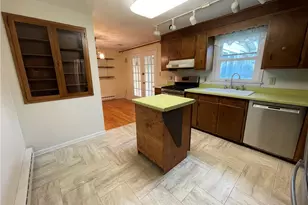 1320 Dalehurst Dr, Bethlehem City, PA 18018 - Photo 5