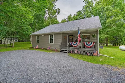 4 Wylie Circle, Penn Forrest, PA 18210 - Photo 3