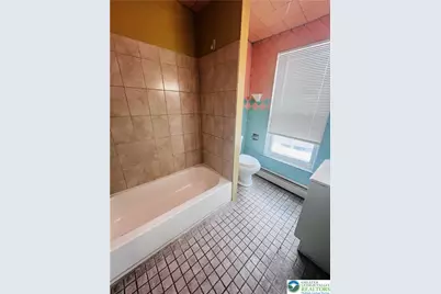 410 N 2nd Street, Allentown City, PA 18102 - Photo 5