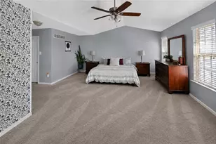 8092 Cross Creek Circle, Upper Macungie Township, PA 18031 - Photo 19