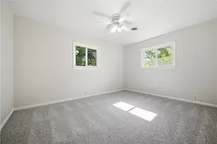 1121 Oakhurst Dr, Slatington Boro, PA 18080 - Photo 29