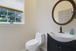 42 Mill Brook Ct, Tatamy Boro, PA 18045 - Photo 17