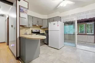 12 Pool Dr, Penn Forrest, PA 18229 - Photo 7