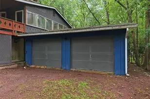 12 Pool Dr, Penn Forrest, PA 18229 - Photo 27