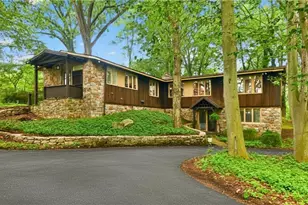 1657 Linden Oaks Ln, Bethlehem City, PA 18015 - Photo 3