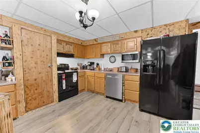 212 Walnut Street, Pottsville, PA 17901 - Photo 11