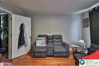 57 E Garrison Street, Bethlehem, PA 18018 - Photo 3