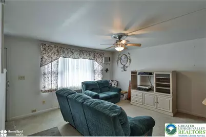 3069 Shakespeare Road, Bethlehem City, PA 18017 - Photo 5