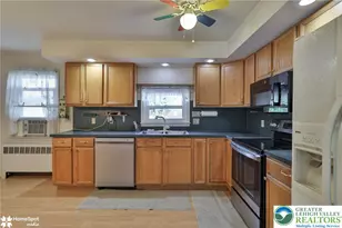 3069 Shakespeare Rd, Bethlehem City, PA 18017 - Photo 9