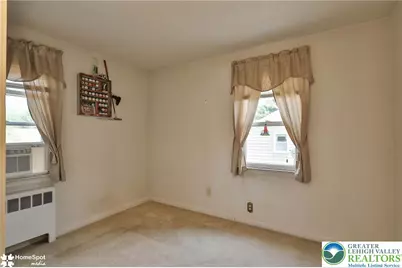 3069 Shakespeare Road, Bethlehem City, PA 18017 - Photo 17
