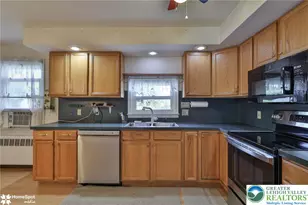3069 Shakespeare Rd, Bethlehem City, PA 18017 - Photo 7