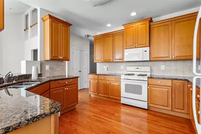 5855 Monocacy Drive, Hanover Twp, PA 18017 - Photo 11