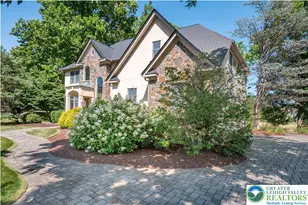 4807 Leeds Ct, Upper Saucon Township, PA 18034 - Photo 3