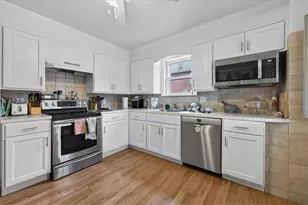 1025 Main St, Hellertown, PA 18055 - Photo 9