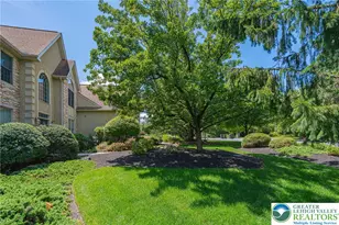 6958 Lehigh Ct, Allentown City, PA 18106 - Photo 3
