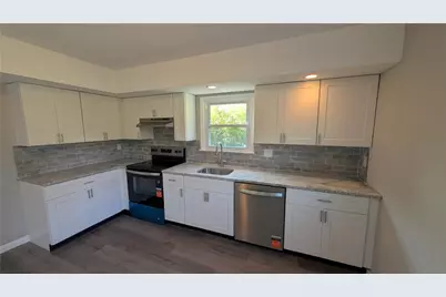 97 E Hillcrest Lane #B11, Slatington Boro, PA 18080 - Photo 3