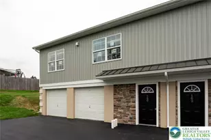 160 William St, Northampton Boro, PA 18067 - Photo 3