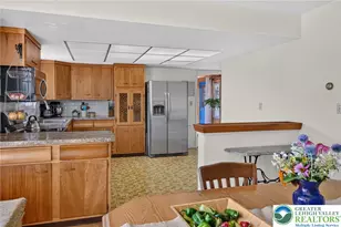 2944 Edgewood Ct, Lowhill Township, PA 18069 - Photo 11