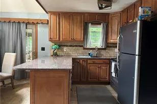 74 Chapman Cir, Penn Forrest, PA 18210 - Photo 3