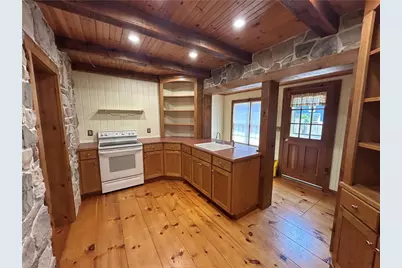 320 Pennsylvania Avenue, Bangor, PA 18013 - Photo 7